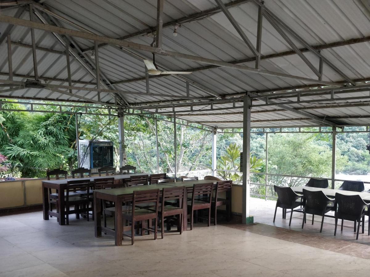 Camp High 5 Jayalgarh Hotel Dangchura ภายนอก รูปภาพ