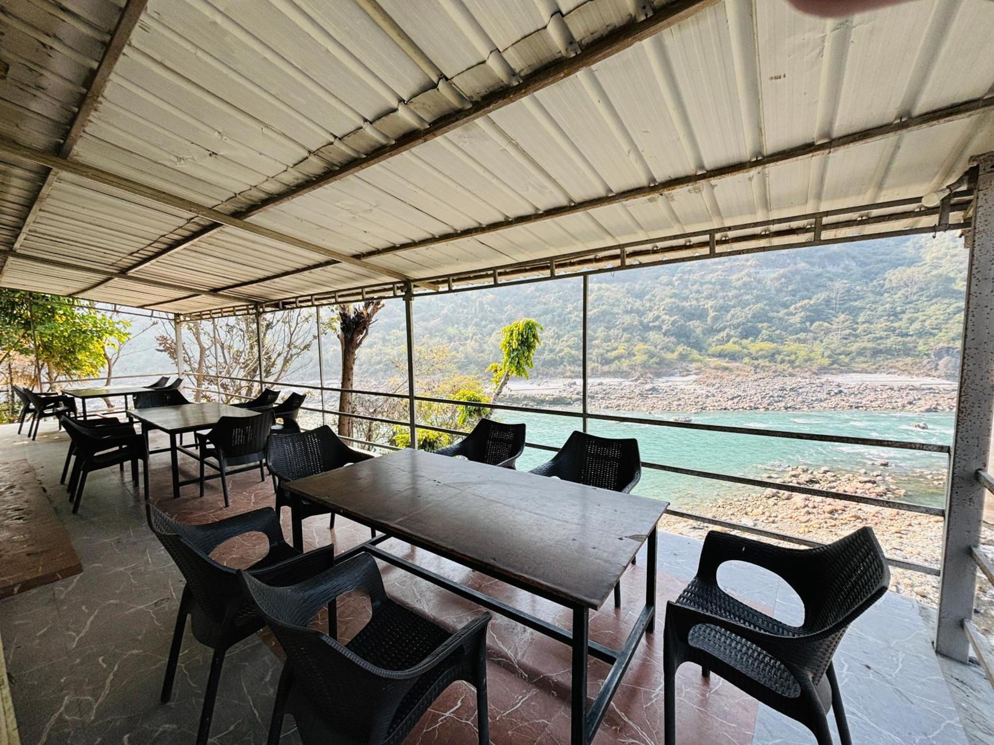 Camp High 5 Jayalgarh Hotel Dangchura ภายนอก รูปภาพ